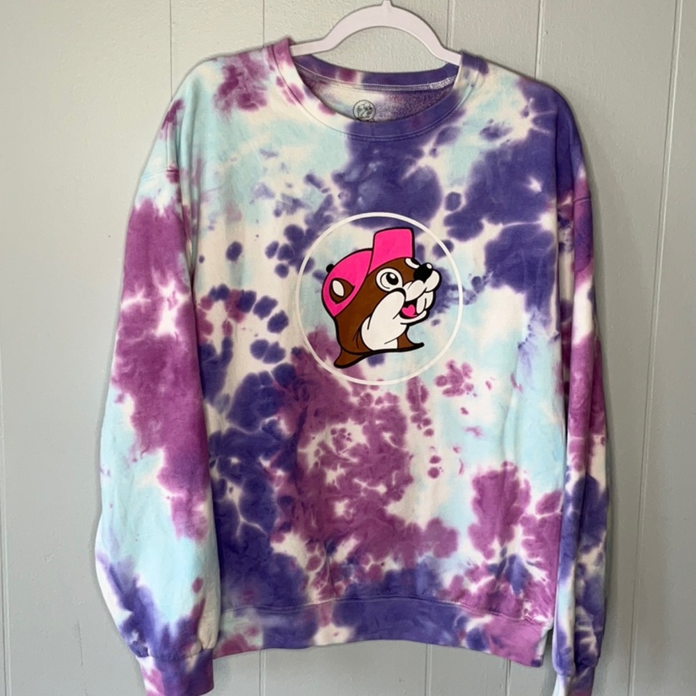 SALE🎈Bucee’s  Tie dye Sweater Sz M